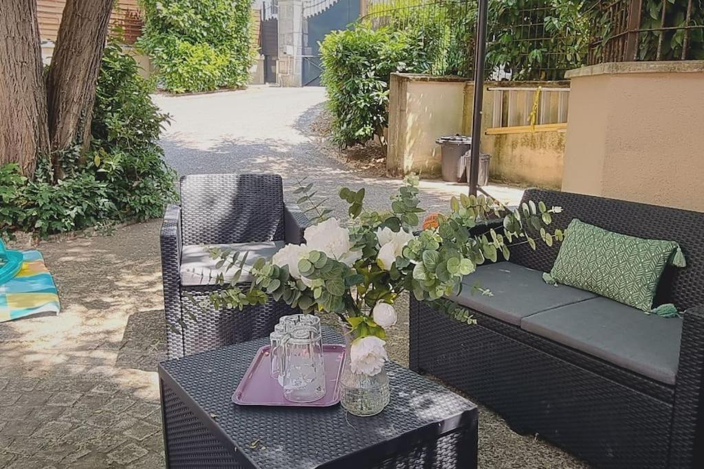 Grand Gite - Le Saint-Chrirtophe Châteauroux Dış mekan fotoğraf